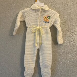 Vintage childwise healthtex 80s 90s Cream Knit One Piece Embroidered duck Design